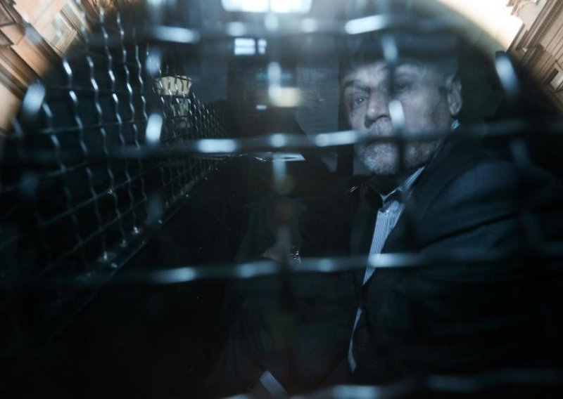 Bandić u pritvoru do 10. travnja, ostaje bez 15 milijuna kuna