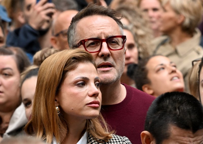 Nisu krili emocije: Tarik i Lejla Filipović s vidnom tugom na licima odali počast Halidu