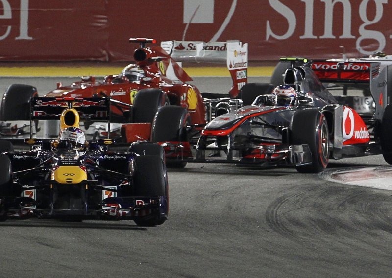 Vettela tek bod dijeli od obrane naslova prvaka