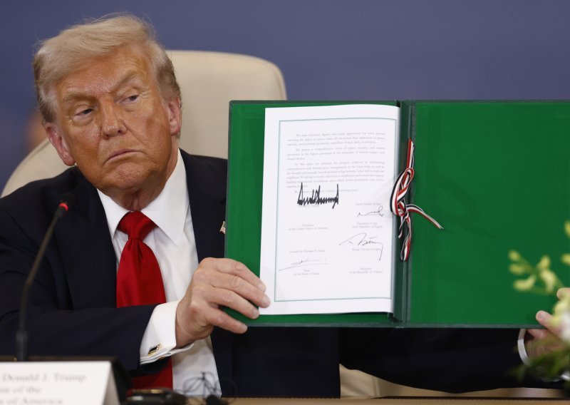 Potpisan mirovni sporazum za Gazu, Trump: Ovo će spriječiti Treći svjetski rat