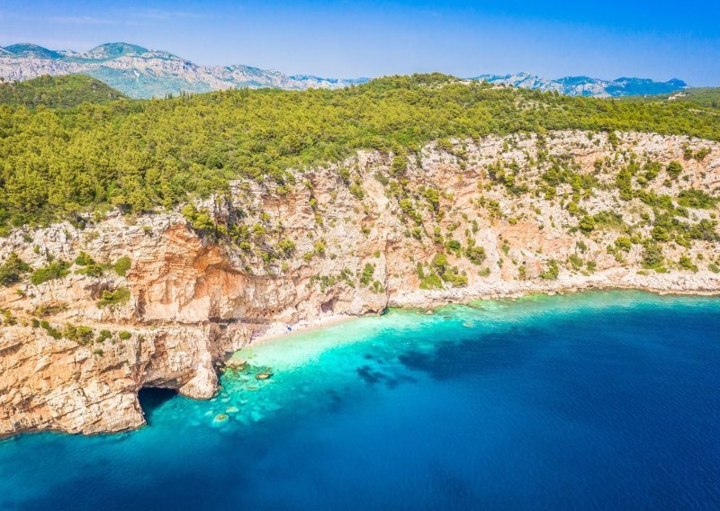Deset najljepših plaža koje bi do kraja stoljeća mogle nestati, među njima je i hrvatski biser