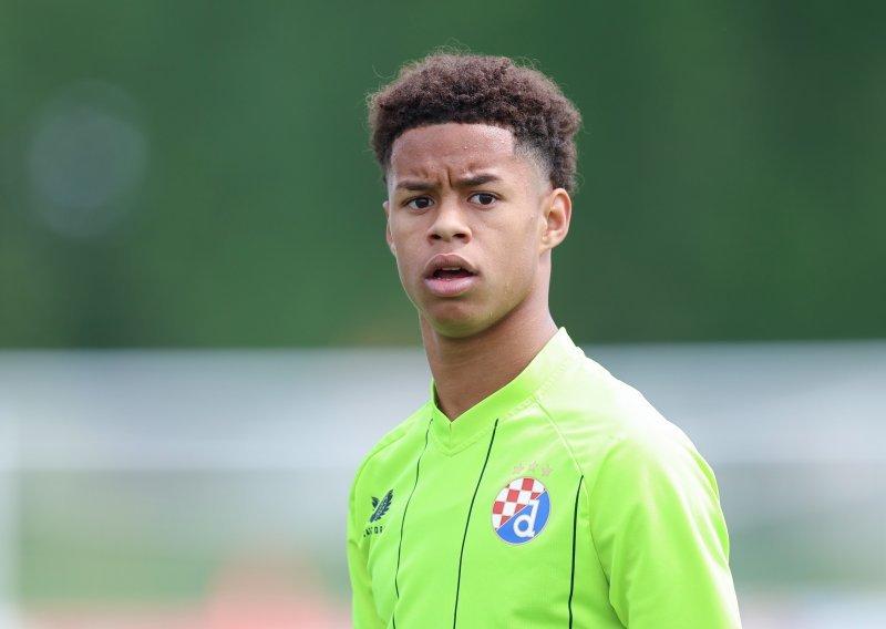 Problemi u Maksimiru! Belinho skinut s popisa putnika za London, evo što se događa