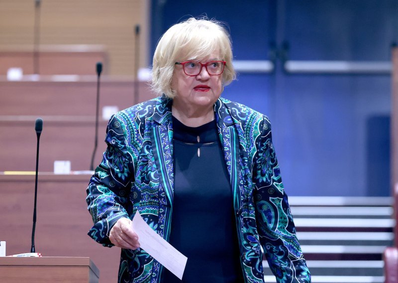 HDZ i desna oporba protiv kvota i zip modela, ljevica: Žene neće biti ukras na listi