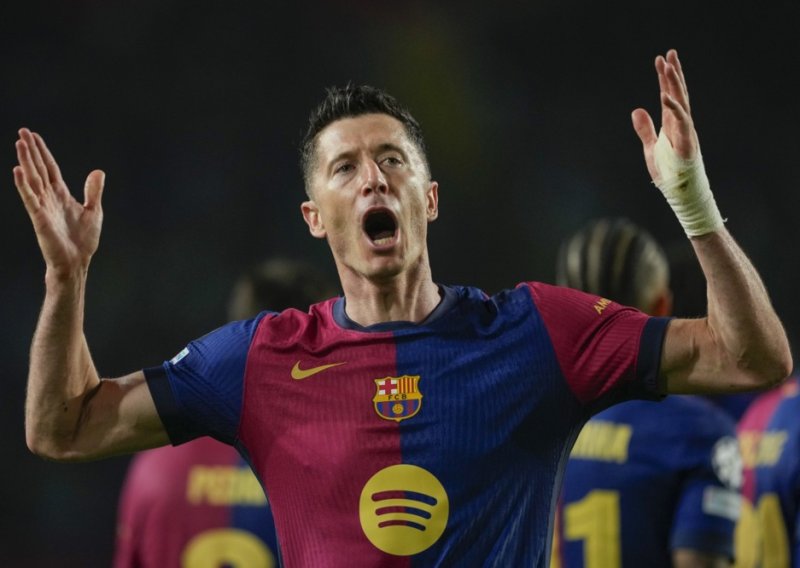 Robert Lewandowski zbog ozljede otpada za El Clasico