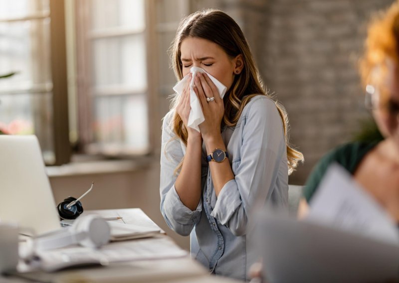Ovo su prvi simptomi gripe - prepoznajte ih na vrijeme