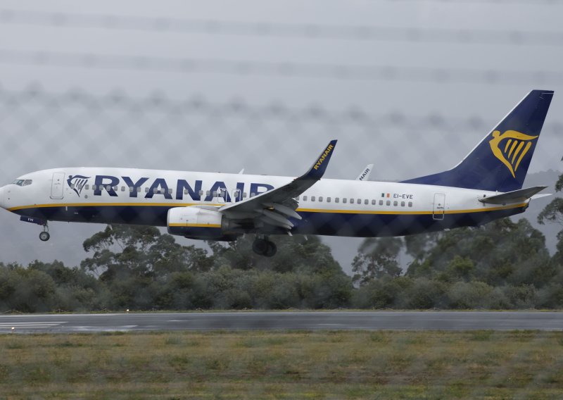 Ryanair u Njemačkoj obustavlja letove na 24 rute: 'Preskupi ste'