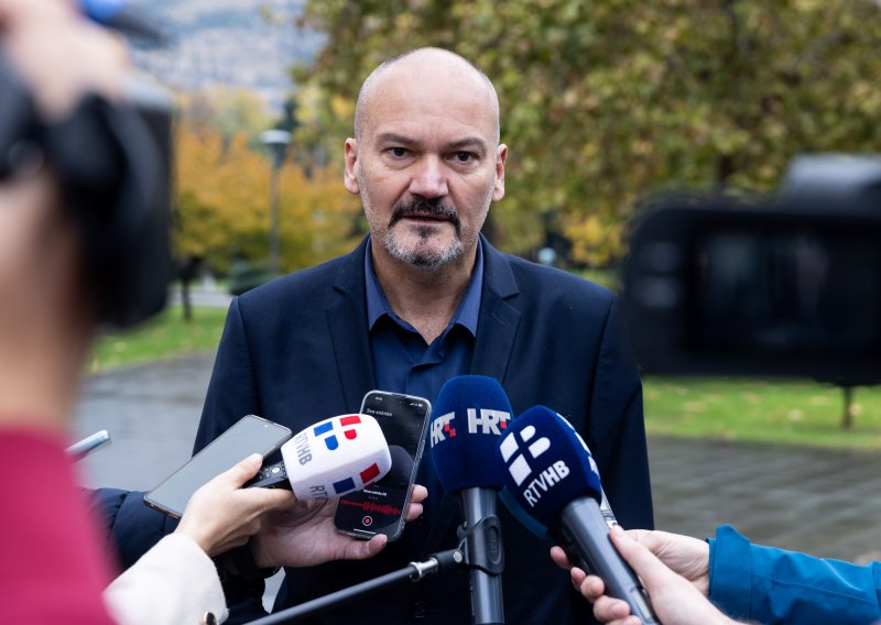 Profesorima na Sveučilištu u Mostaru plaće rastu za 34 posto nakon pomoći Hrvatske