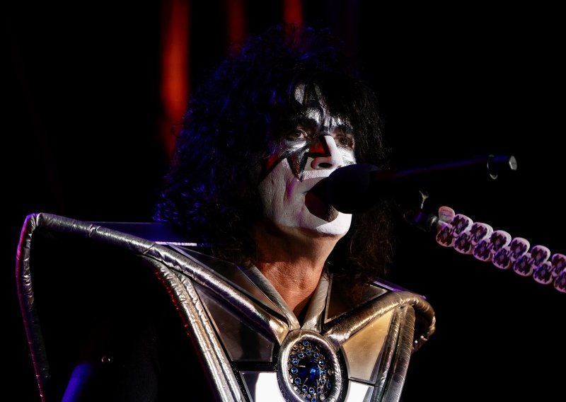 Preminuo Ace Frehley, suosnivač legendarnog benda Kiss