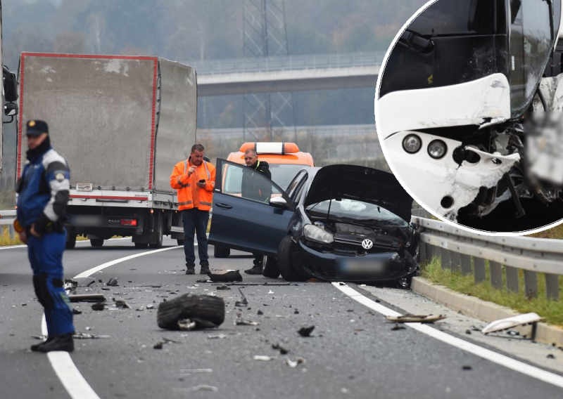 Vozač automobila zaspao za volanom, udario u bus koji je vozio njegov rođak!