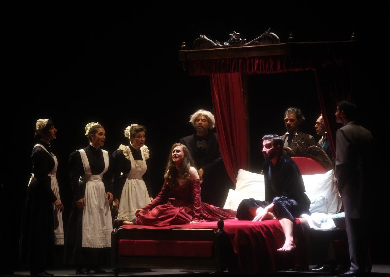 Talijanska drama riječkog HNK premijerno izvela predstavu 'Kule od bijesa'