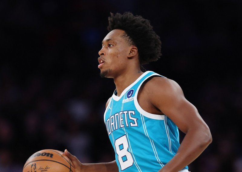 Bizarna situacija u NBA ligi: Košarkaš se 'smanjio' gotovo 10 centimetara