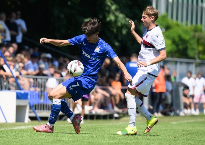 Mladi Dinamo u Londonu nakon preokreta golom u sudačkoj nadoknadi šokirao Chelsea