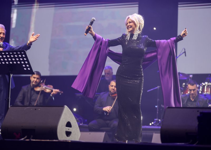 Pogledajte u kakvom je izdanju Maja Šuput nastupila kao gošća Miroslava Ilića u Areni