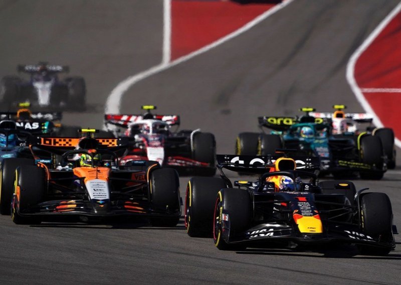 Verstappen dojurio do pete pobjede ove sezone i vratio se u borbu za titulu
