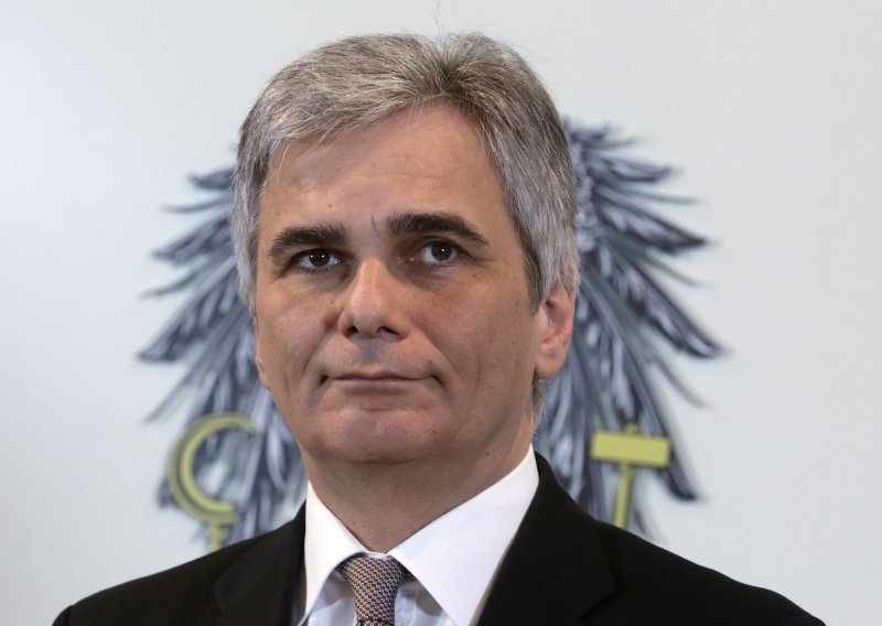 Faymann demantirao vlastitu ministricu: Neće biti ograda