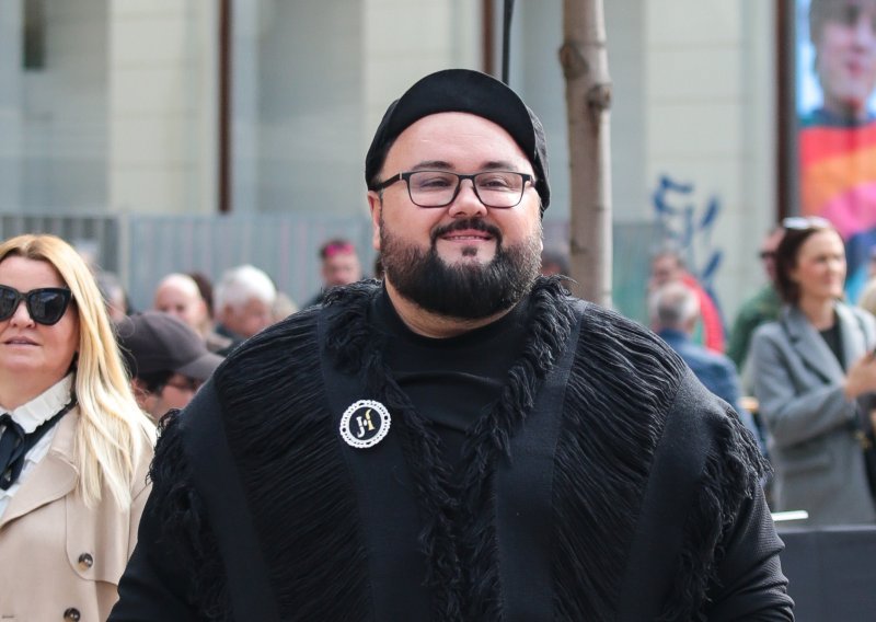 Rijetko tko uspije spojiti look pastir i urbani gospodin u jedan outfit kao Jacques