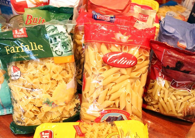 Njemačka savjetovala građanima: Pripremite zalihe hrane, već smo na vatrenoj liniji