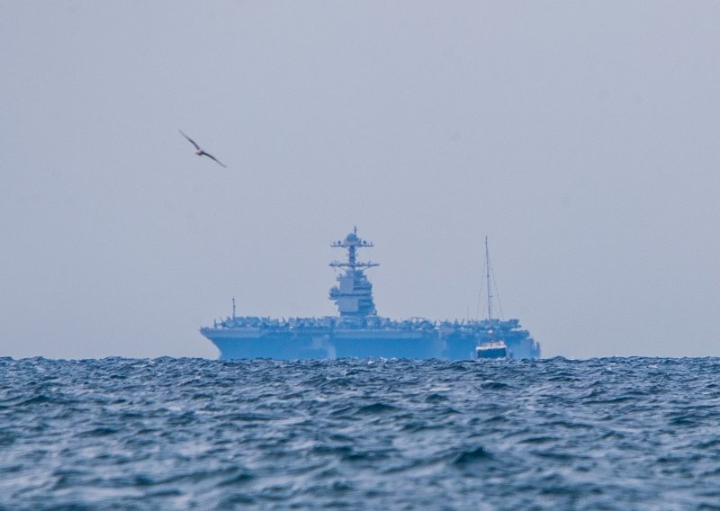 SAD napao brodove koji su navodno prevozili drogu: Ubijeno šest ljudi