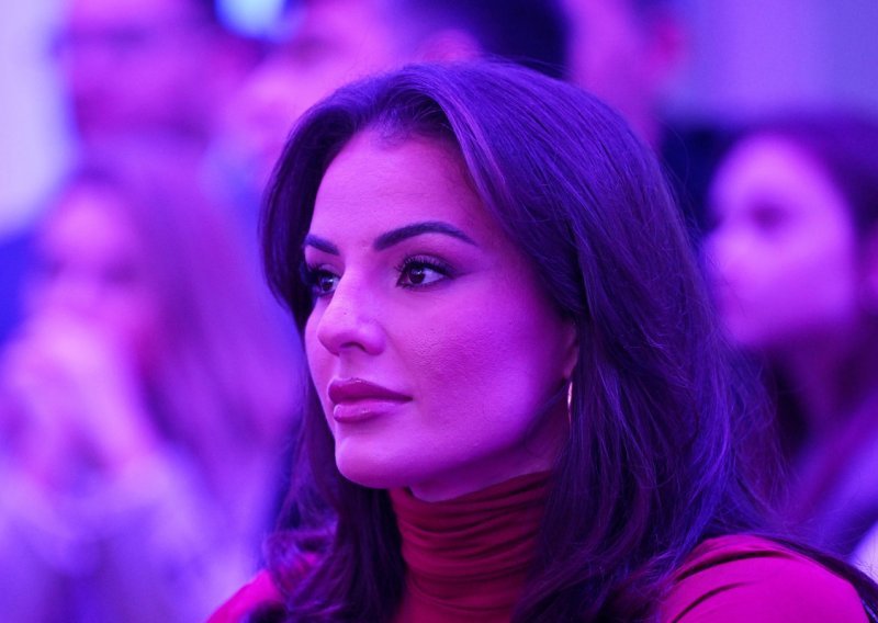 Cure detalji o vjenčanju Barbare Matić: Intimno slavlje, romantika na moru i slatki 'twist'