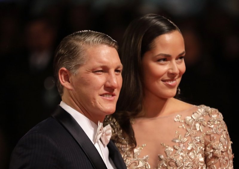 Stvari se smiruju: Ana Ivanović i Bastian razgovarali o obitelji, bez drame