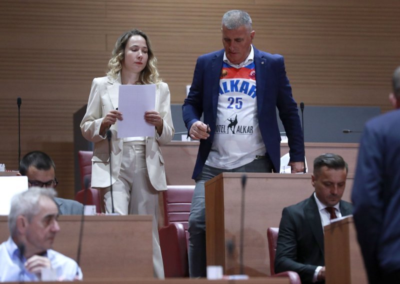 Vlada prihvatila samo jedan amandman na rebalans, oporbenim poruka: 'Ne prihvaća se!'