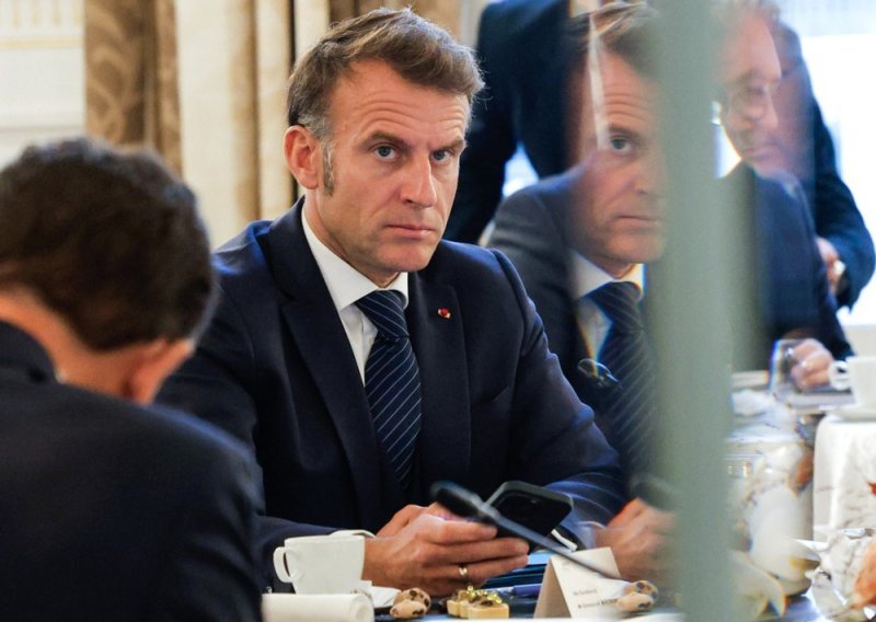 Macron: Primirje u Gazi je vrlo krhko, potrebno je otvoriti humanitarne rute