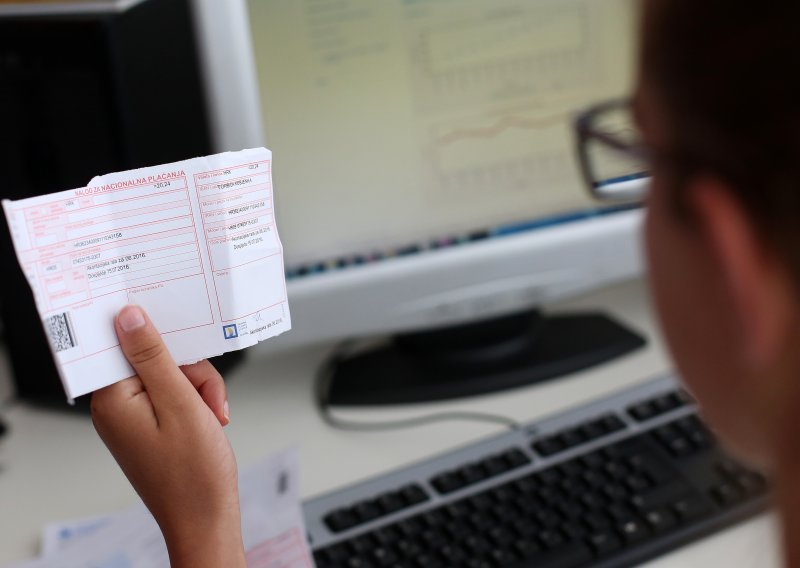 Dobro je znati: Evo koliko će od 1. studenoga poskupjeti struja i kad počinje noćna tarifa