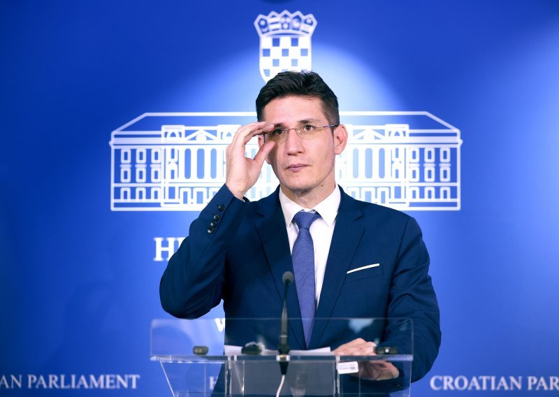 Troskot želi istragu oko Aglomeracije Karlovac: 'Grad s četiri pukotine'