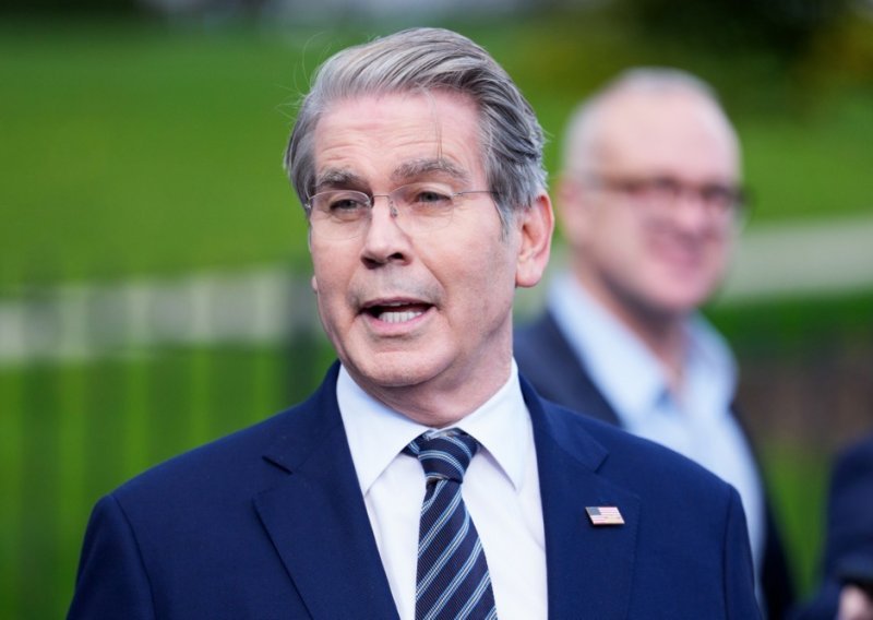 Bessent najavio nove američke sankcije Rusiji