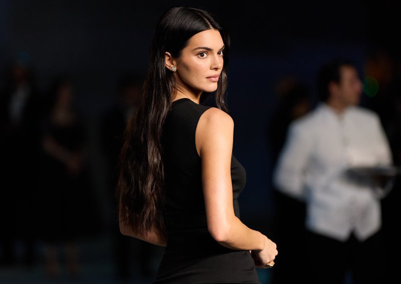 Ne skida se iz komada hit brenda: Kendall Jenner postala je muzom minimalističkog luksuza