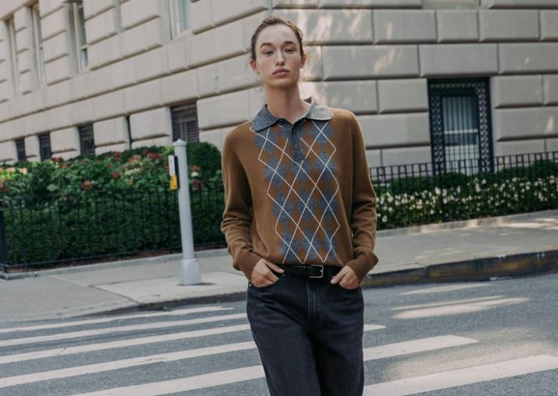 Svi nose pulovere s ovim preppy uzorkom, a Zara na policama ima jedan od najboljih modela