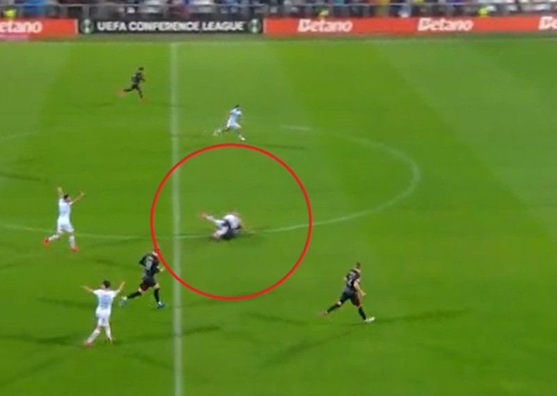 Riječani ljuti na suce. Pogledajte situaciju u kojoj je igrač Sparte trebao dobiti crveni karton