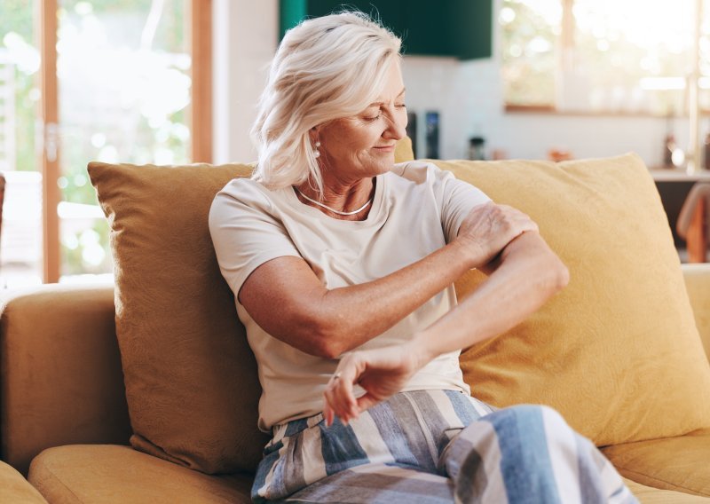 Bolest bez simptoma: Osteoporoza se često otkriva kasno, a ovo povećava rizik od obolijevanja