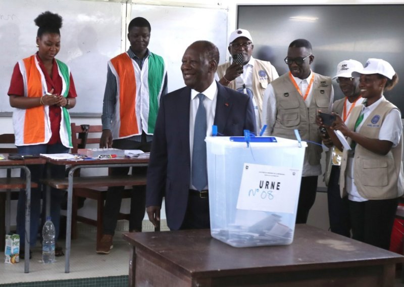 Predsjednički izbori u Obali Bjelokosti: Quattara protiv četvorice