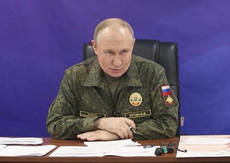 Putin poslao poruku Kim Jong Unu: Sve ide po planu