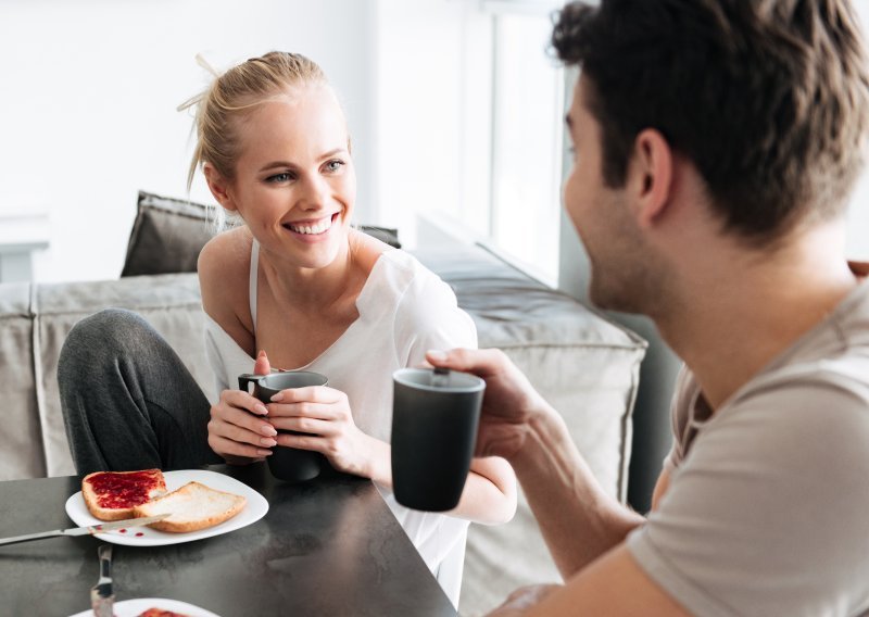 Ne osjećate glad ujutro? Stručnjaci upozoravaju da vam tijelo tako šalje alarm