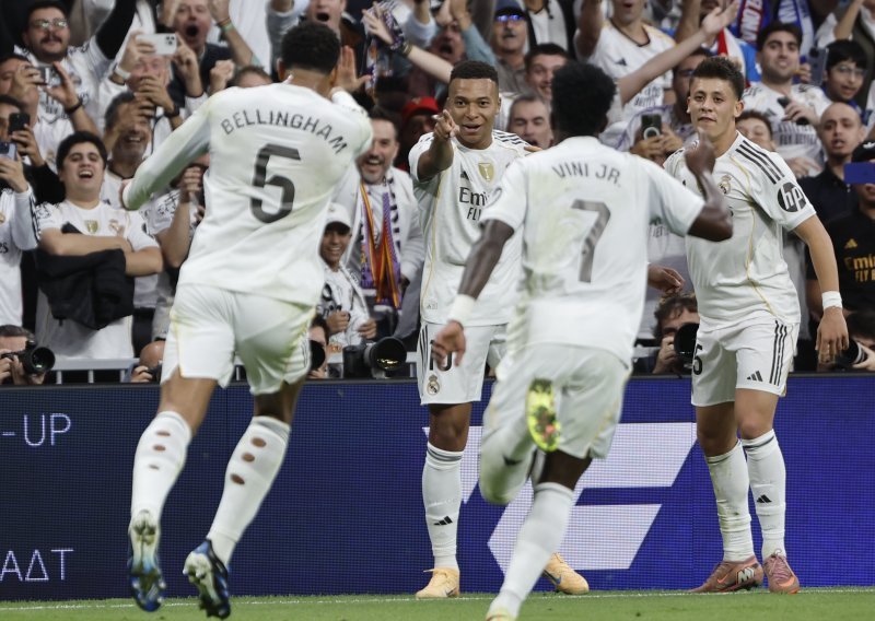 Sjajni Real srušio Barcelonu i odvojio se na vrhu. Pogledajte golove