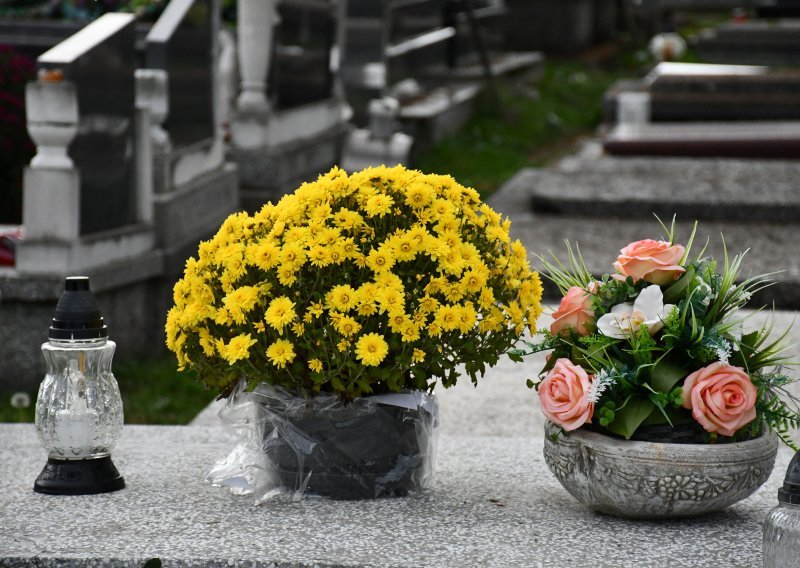 Uhićen trojac koji je pljačkao groblja: Ovo im je bio plijen