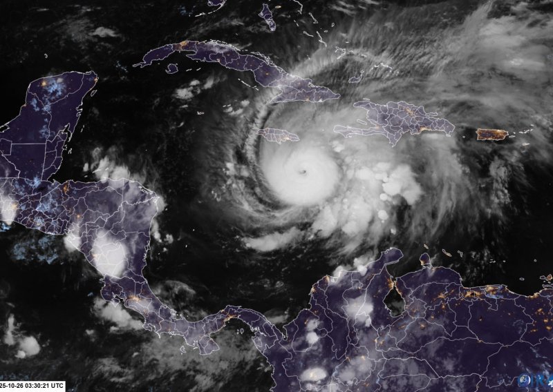 Stiže najjača oluja u nekoliko desetljeća: 'Mnoge zajednice neće preživjeti'