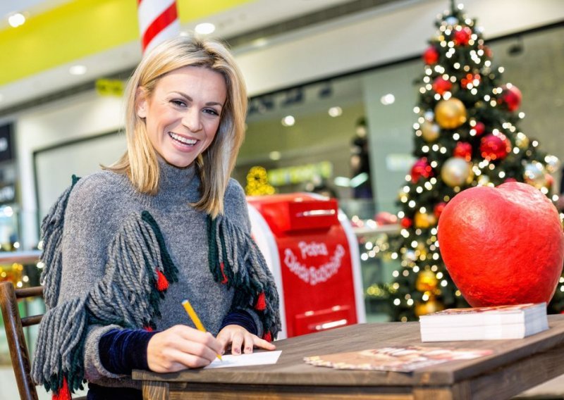 Saša Lozar i Ivana Marić u božićnom lovu u City Centeru One