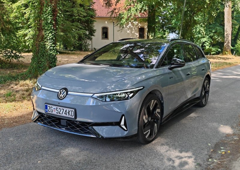 Vozili smo VW ID.7 Tourer GTX 4MOTION: Vrhunski električni sportski karavan s pogonom na svim kotačima