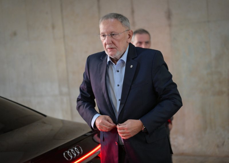 Božinović: HDZ ne koči izbor novih veleposlanika