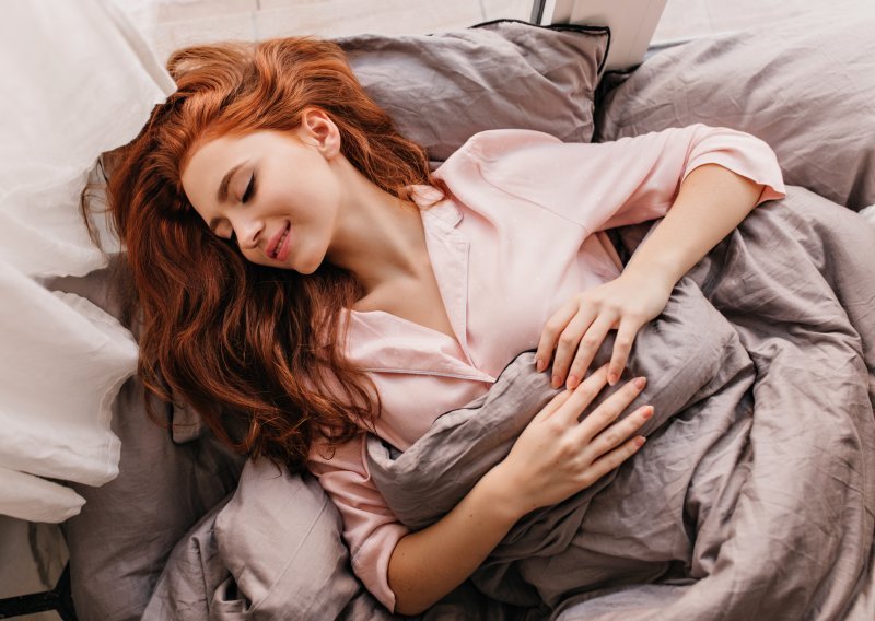 Čudo u bočici ili marketinški trik: Može li magnezij doista pomoći da spavate bolje