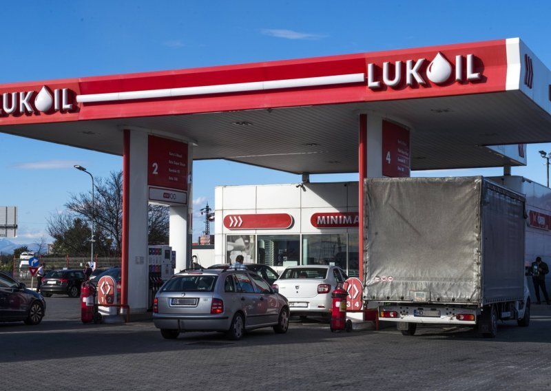Lukoil je brzo pronašao kupca svoje imovine: Tvrtka neće pregovarati s drugima