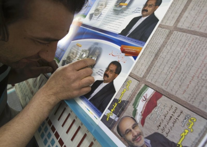U Iranu započela kampanja za parlamentarne izbore