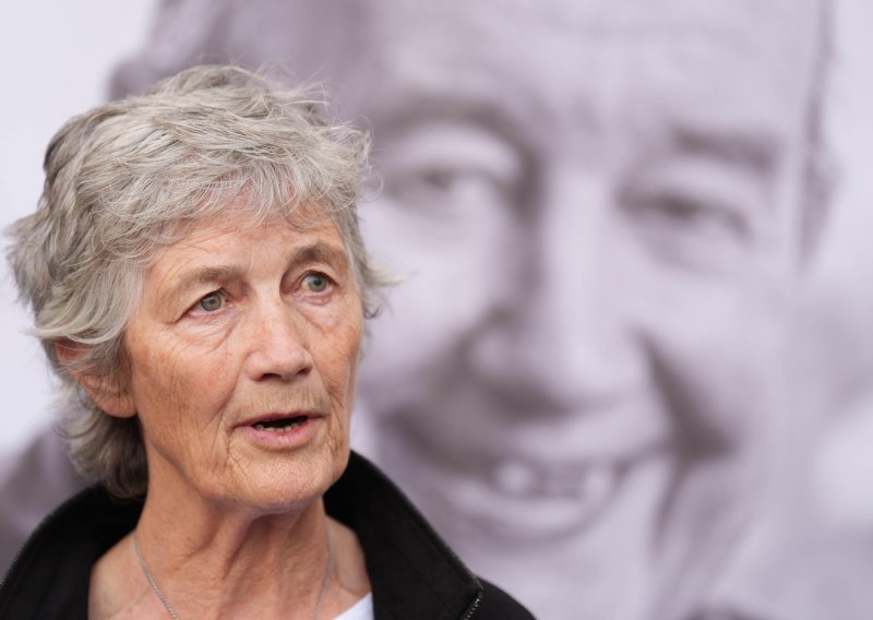 Deepfake nije jedini problem: 'Prestanite ispitivati chatbotove za koga glasati'