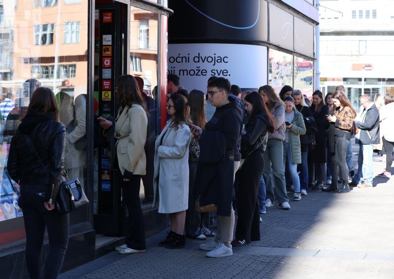 Pogledajte gužvu koja se stvorila u Zagrebu zbog ulaznica za Thompsonove koncerte