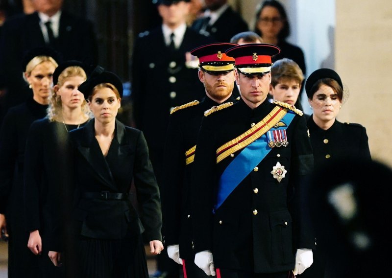 Ucjena koja bi mogla uzdrmati palaču: Princ William sestričnama dao ultimatum