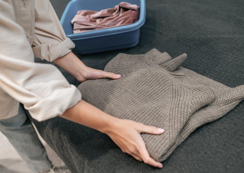 Ovako ćete spasiti omiljeni džemper koji se smanjio u pranju