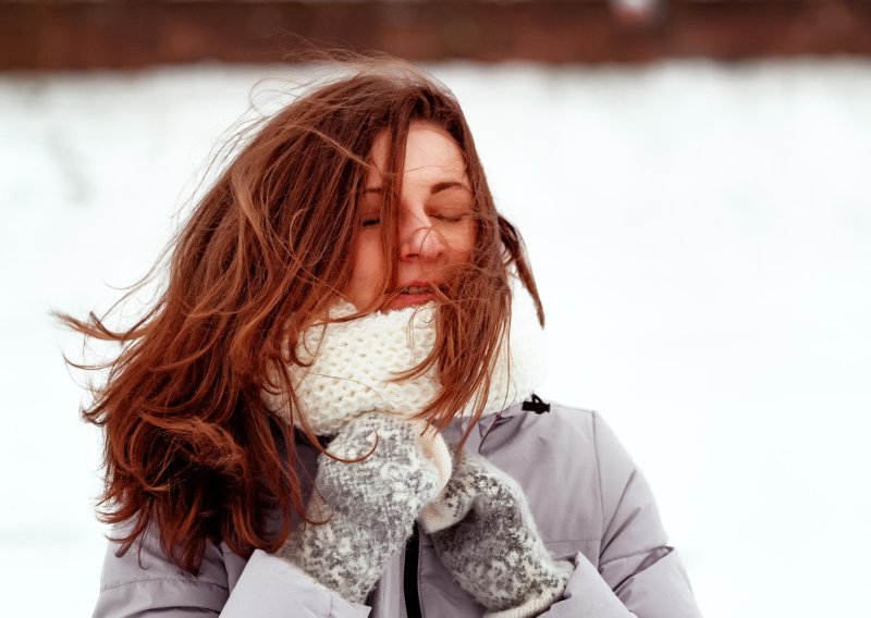 Zbog čega nam je hladnije kako smo stariji i kako se možemo ugrijati?